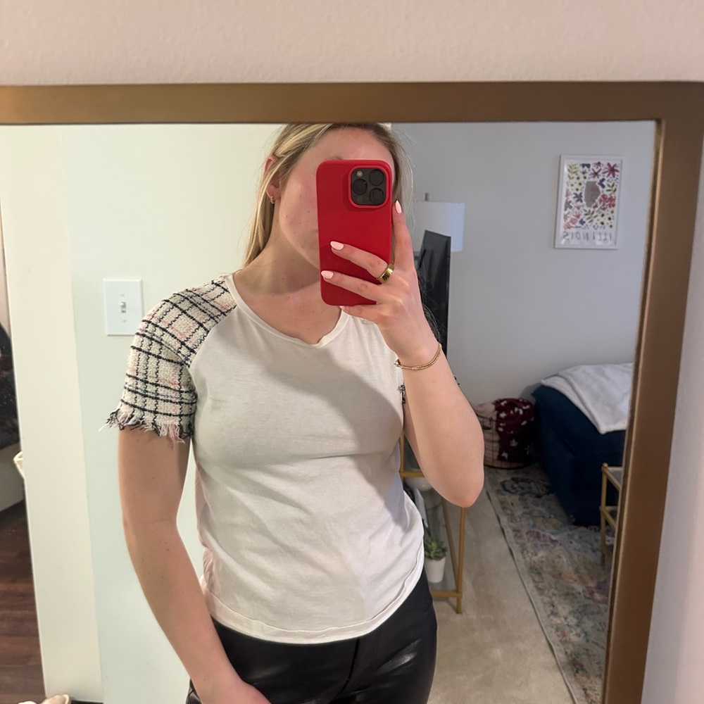 Women's White and Black Plaid Sleeve Top